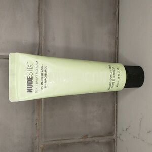 New Nudestix Tight and Bright Face Mask
